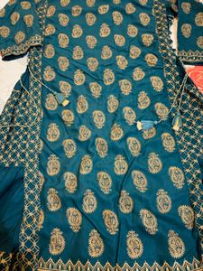 Teal &amp; Gold Printed Kurti Set