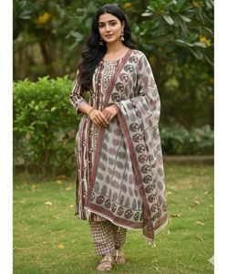 Elegant Printed Kurta Set
