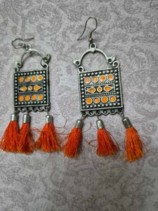 Earings