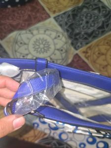 Circle Pattern Handbag