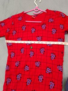 Red Kurta