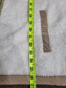 BLACK YAK White Fleece Jacket