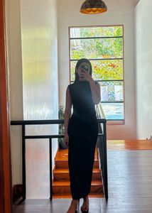 Elegant Black Maxi Dress
