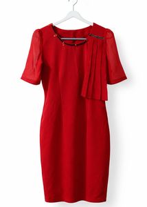 Chic Red Sheath Dress