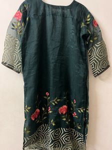 Kurtha With Duppatta