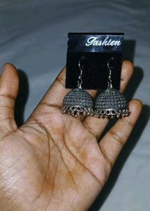 ✨Set of 17 Beautiful Jhumkas✨