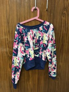Crop top For Sale