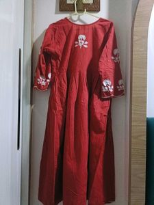 Elegant Red Embroidered Kurta set