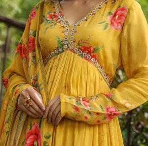 Kurta Pant N Dupatta Set