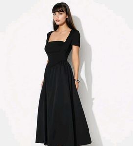 Elegant Black Midi Dress