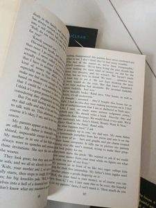 Gillian Flynn Book Set