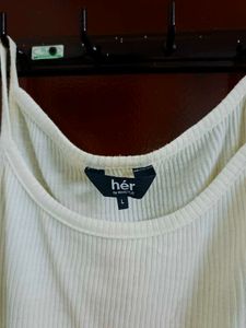 Sleeveless Ribbed Tank Top