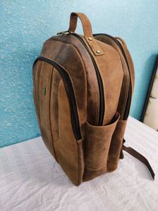 Leather backpack 🎒