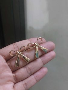 Bow Stud Earrings