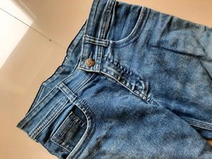 Women&#39;s DENIM Jeans| SKY BLUE| Waist-26