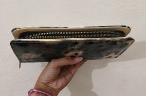 Cute Korean Clutch