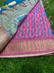 Crush Saree For Women’s