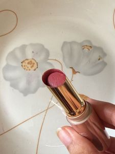 🆕 Lakme 9to5 Creaseless Lipstick