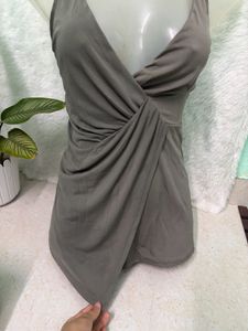 Cute Romper ❤️ ( new unused from UAE) 🇦🇪