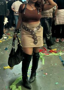 Y2K grunge vintage buckle strap brown crop top
