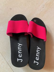 Trendy Slipper New!