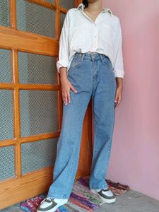 Urbanic Wide Leg Blue Jeans