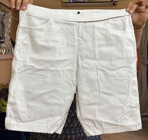 Womens Soft Cotton Satin Sturdy White Casual Short