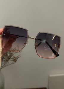 Stylish Oversized Sunglasses RayBan