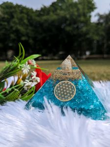 Aquamarine Orgonite Pyramid For Communication