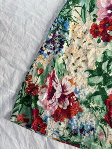 Gorgeous Floral Skirt 🌸🪻🙀