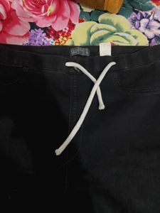 Black Jeans
