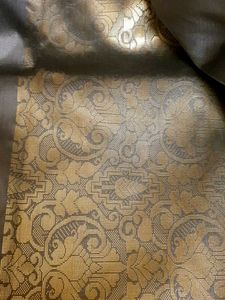 New Beautiful Elegant Silk Saree