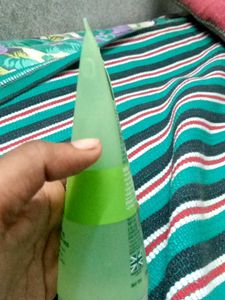 Simple Refreshing Facial Wash