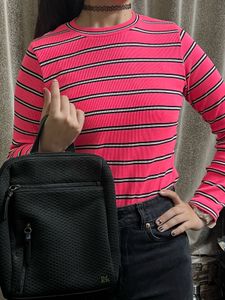 Max: Neon Full Sleeve Top