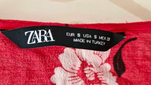 ZARA Floral Casual Top