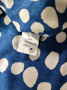 XL Blue &amp; White Print Top