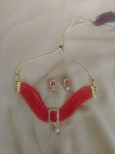 Beaded Necklace Set