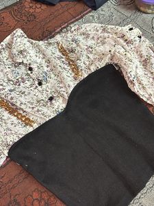 Its A Beautiful Floral Cord Set Top
