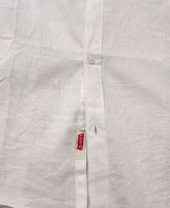 Levi&#39;s White Shirt