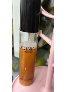 NYX Creame CONCEALER &amp; ICONIC LONDON SHIMMER BODY