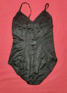 H&amp;M Bodysuit Size L