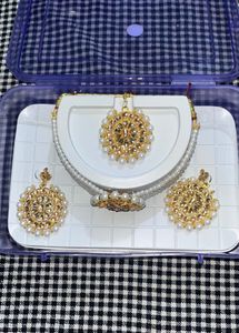 Brass White Jewel Choker Set