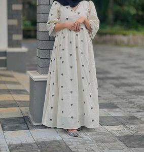 Beautiful Elegant Heart Print Gown