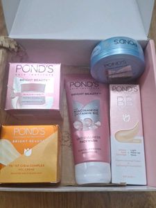 Pond's Bright Beauty Skincare Kit