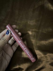 Mamaearth Moisture Matte Lipstick - Carnation Nude