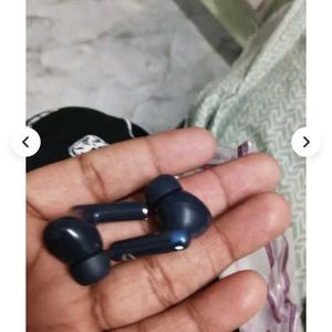 Hoppus Earbuds.. 🦋💌