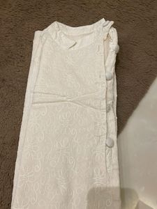 Elegant White Embroidery Kurta