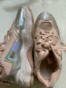 Shein Sneaker