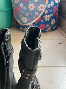 Boots 1.5Years To 3.5 Year