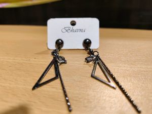8 Earrings Combo